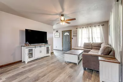 8112 Godley Road, Granbury, TX 76049 - Photo 13