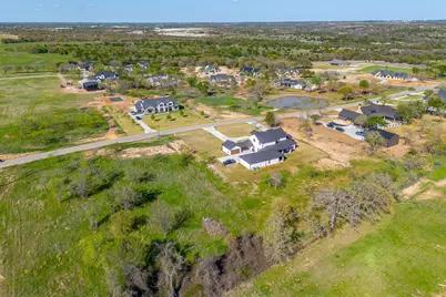 113 Dan Russell Bend, Weatherford, TX 76087 - Photo 7
