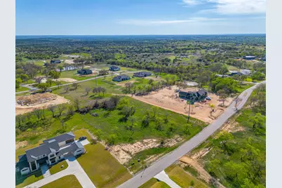 113 Dan Russell Bend, Weatherford, TX 76087 - Photo 3