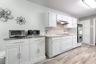 2205 Mayfield Cir, Corinth, TX 76208 - Photo 9