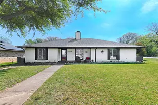 2205 Mayfield Cir, Corinth, TX 76208 - Photo 1