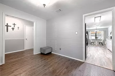 2205 Mayfield Circle, Corinth, TX 76208 - Photo 7