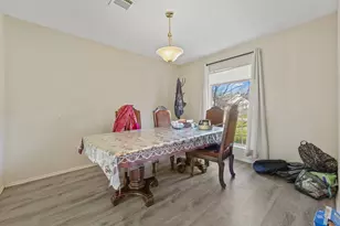 4911 Hibiscus Dr, Arlington, TX 76018 - Photo 13