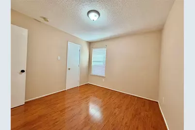 7409 Cresswell Drive, Arlington, TX 76001 - Photo 31