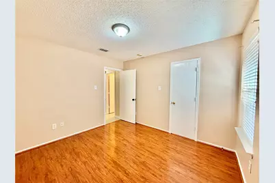 7409 Cresswell Drive, Arlington, TX 76001 - Photo 29