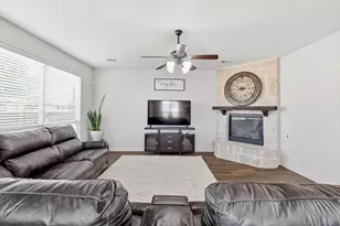 9001 Wichita Ln, Denton, TX 76226 - Photo 11