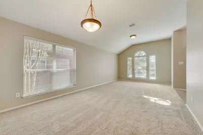 236 Goldeneye Lane, Fort Worth, TX 76120 - Photo 5