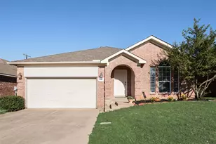 236 Goldeneye Ln, Fort Worth, TX 76120 - Photo 1