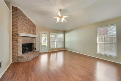 236 Goldeneye Lane, Fort Worth, TX 76120 - Photo 7