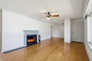 543 Aqua Dr, Dallas, TX 75218 - Photo 5