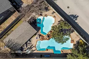 8350 Southmeadow Cir, Dallas, TX 75231 - Photo 21