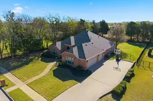 200 Stanford Ct, Heath, TX 75032 - Photo 1