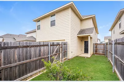 5505 Shore Point Trail, Fort Worth, TX 76119 - Photo 3