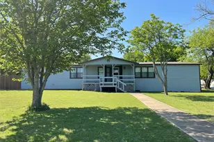 301 Sheri Ln, Roanoke, TX 76262 - Photo 1