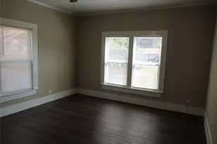 1402 Walnut St, Commerce, TX 75428 - Photo 5