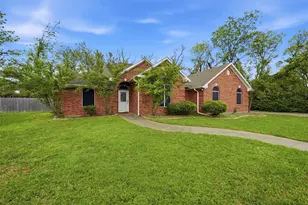 109 Franklin Ct, Pottsboro, TX 75076 - Photo 1