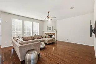 4421 Lance Dr, Flower Mound, TX 75022 - Photo 9