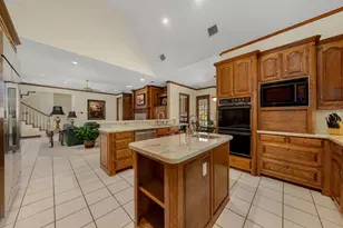 303 W Charlottesville Ave, Colleyville, TX 76034 - Photo 13