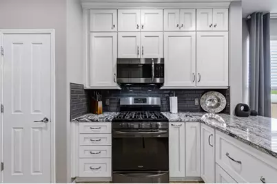 7986 Hogan Court, Frisco, TX 75036 - Photo 9