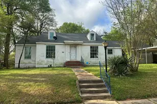 2314 Cleveland St, Paris, TX 75460 - Photo 1