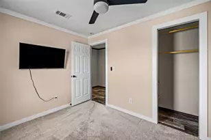 4400 Montana Trail, Granbury, TX 76048 - Photo 11