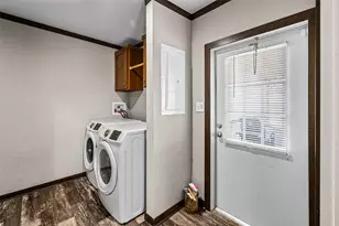 4400 Montana Trail, Granbury, TX 76048 - Photo 13