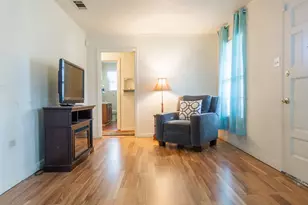 1630 McKenzie Ave, Waco, TX 76708 - Photo 7