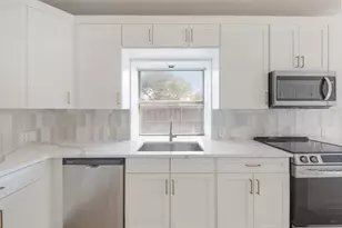 11573 Chaucer Dr, Frisco, TX 75035 - Photo 5