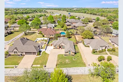 5308 Mission Circle, Granbury, TX 76049 - Photo 37