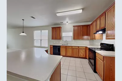508 Lead Creek Drive, Fort Worth, TX 76131 - Photo 3