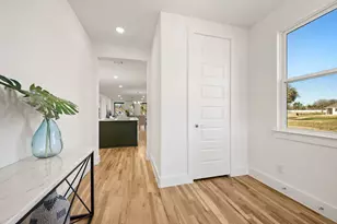 12267 Ross Calhoun Dr, Fort Worth, TX 76179 - Photo 5