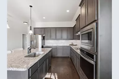 6505 Molly Anita Drive, Burleson, TX 76058 - Photo 7
