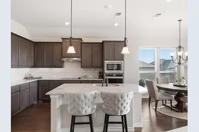 6505 Molly Anita Drive, Burleson, TX 76058 - Photo 11