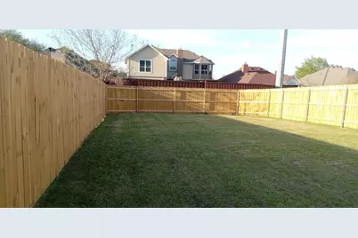 707 E Grubb Drive, Mesquite, TX 75149 - Photo 5