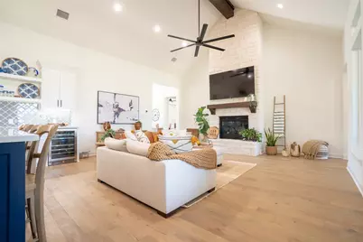 2521 Birchwood Drive, Granbury, TX 76049 - Photo 7