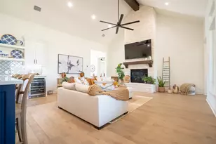 2521 Birchwood Dr, Granbury, TX 76049 - Photo 7