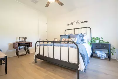 2521 Birchwood Drive, Granbury, TX 76049 - Photo 27