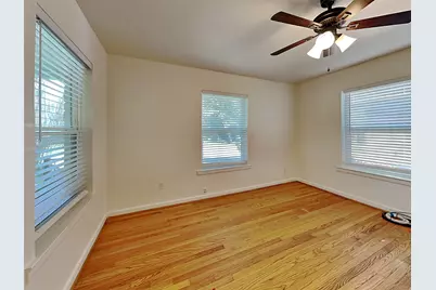 2102 Elmwood Boulevard, Dallas, TX 75224 - Photo 15