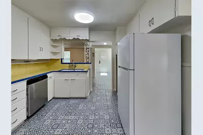 2102 Elmwood Boulevard, Dallas, TX 75224 - Photo 7