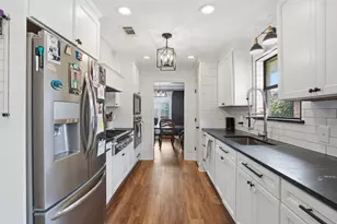 1622 Shadow Moss Way, Carrollton, TX 75007 - Photo 9