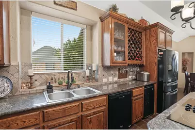 217 Silver Rose Boulevard, Burleson, TX 76028 - Photo 7