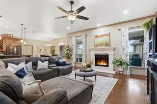 217 Silver Rose Blvd, Burleson, TX 76028 - Photo 13