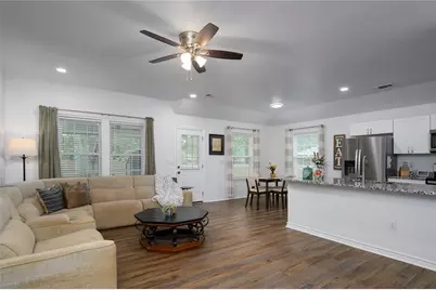 928 W Chase Street, Denison, TX 75020 - Photo 3