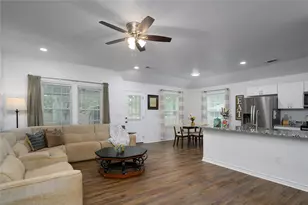 928 W Chase St, Denison, TX 75020 - Photo 3