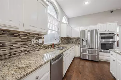 537 Halifax Lane, Coppell, TX 75019 - Photo 9