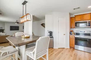 1700 Wolf Creek Dr, Arlington, TX 76018 - Photo 17