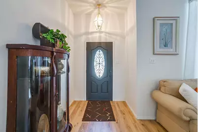 1700 Wolf Creek Drive, Arlington, TX 76018 - Photo 5