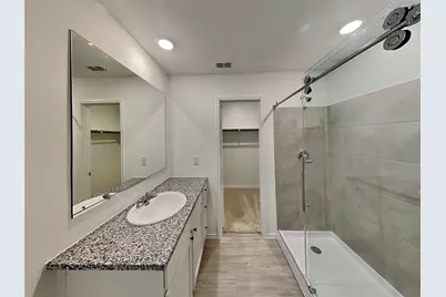 1105 Blazin Bronco Trail, Fort Worth, TX 76052 - Photo 9