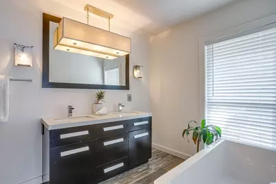 320 Eastwood Avenue, Fort Worth, TX 76107 - Photo 25