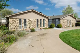 6228 Wheaton Dr, Fort Worth, TX 76133 - Photo 3